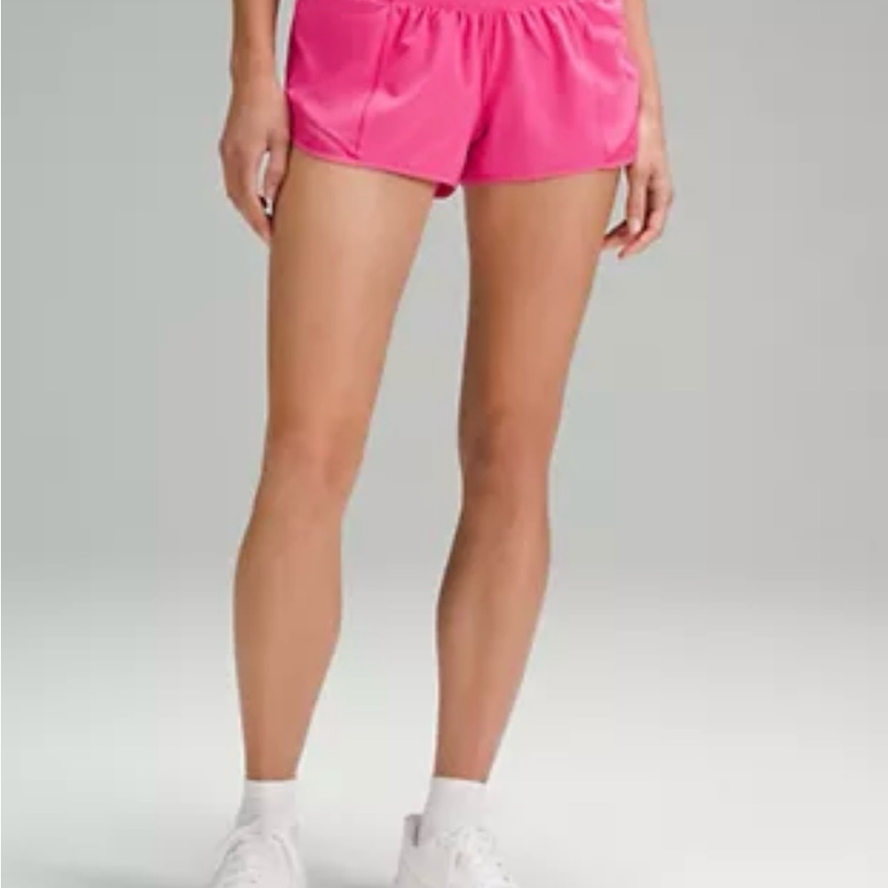 Lululemon Hotty Hot Low 2.5" sonic pink size 2